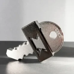 Cast Key III - Hanayama Metal Puzzle