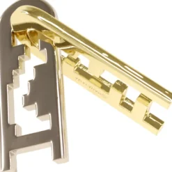 Cast Keyhole - Hanayama Metal Puzzle