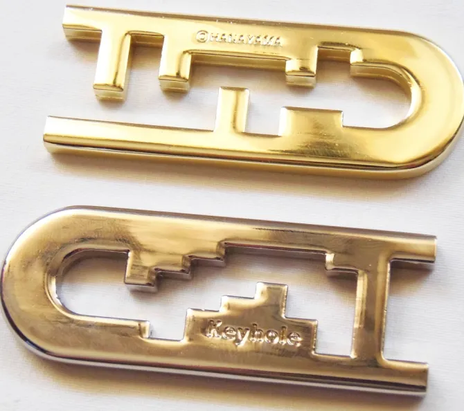 Cast Keyhole - Hanayama Metal Puzzle