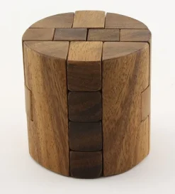 Round Diamond - Brain Teaser Wooden Puzzle